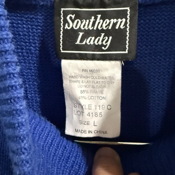 VTG Southern Lady Royal Blue Knit Holiday Dove Ribbon Holly Sweater Ramie Cotton - Picture 3 of 4